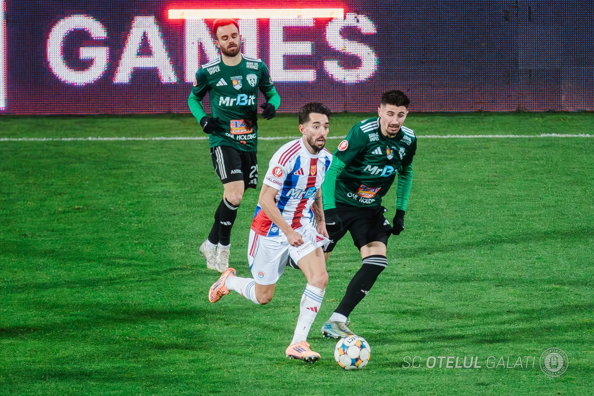 Oțelul continuă cu bine în lupta pentru play-off