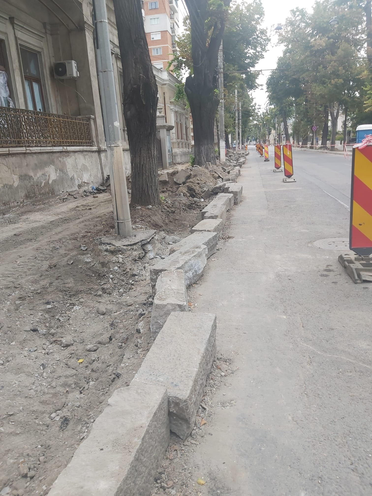 Dar cu bordurile ce-aţi avut?