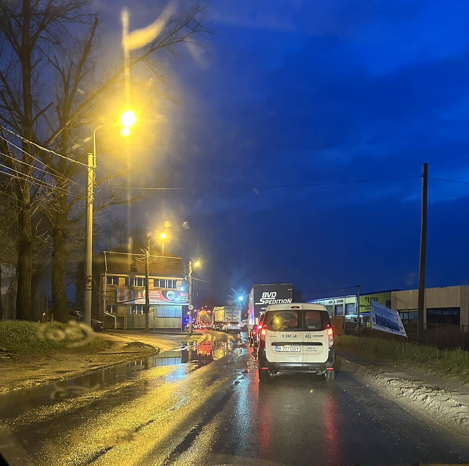 Accident cu patru răniți, provocat de un șofer beat