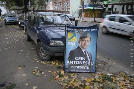 Crin Antonescu, în cădere liberă 
