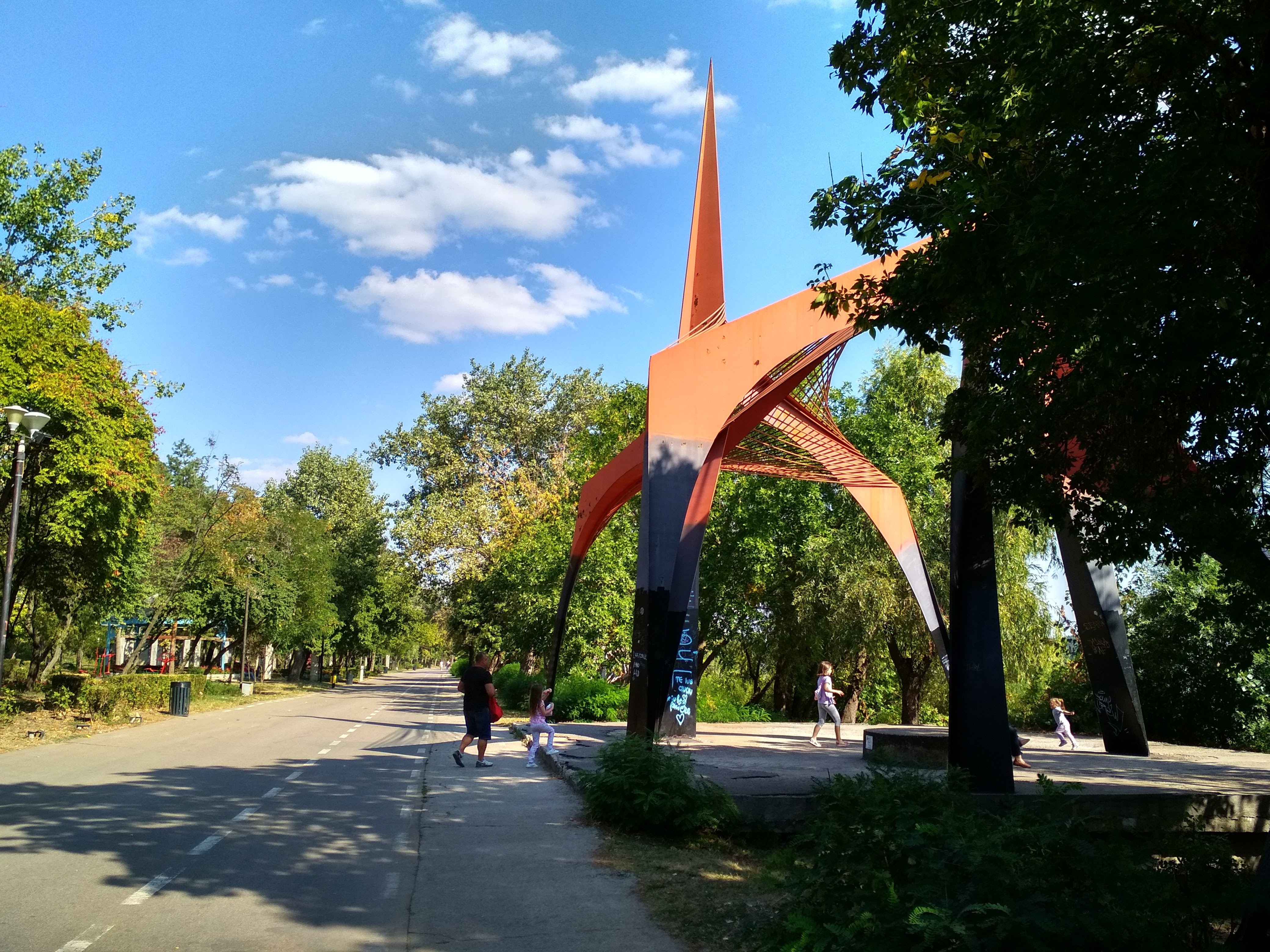 Primarul Ionuţ Pucheanu: „Nu se va betona faleza! Dar nu va mai fi aşa cum o ştim acum”