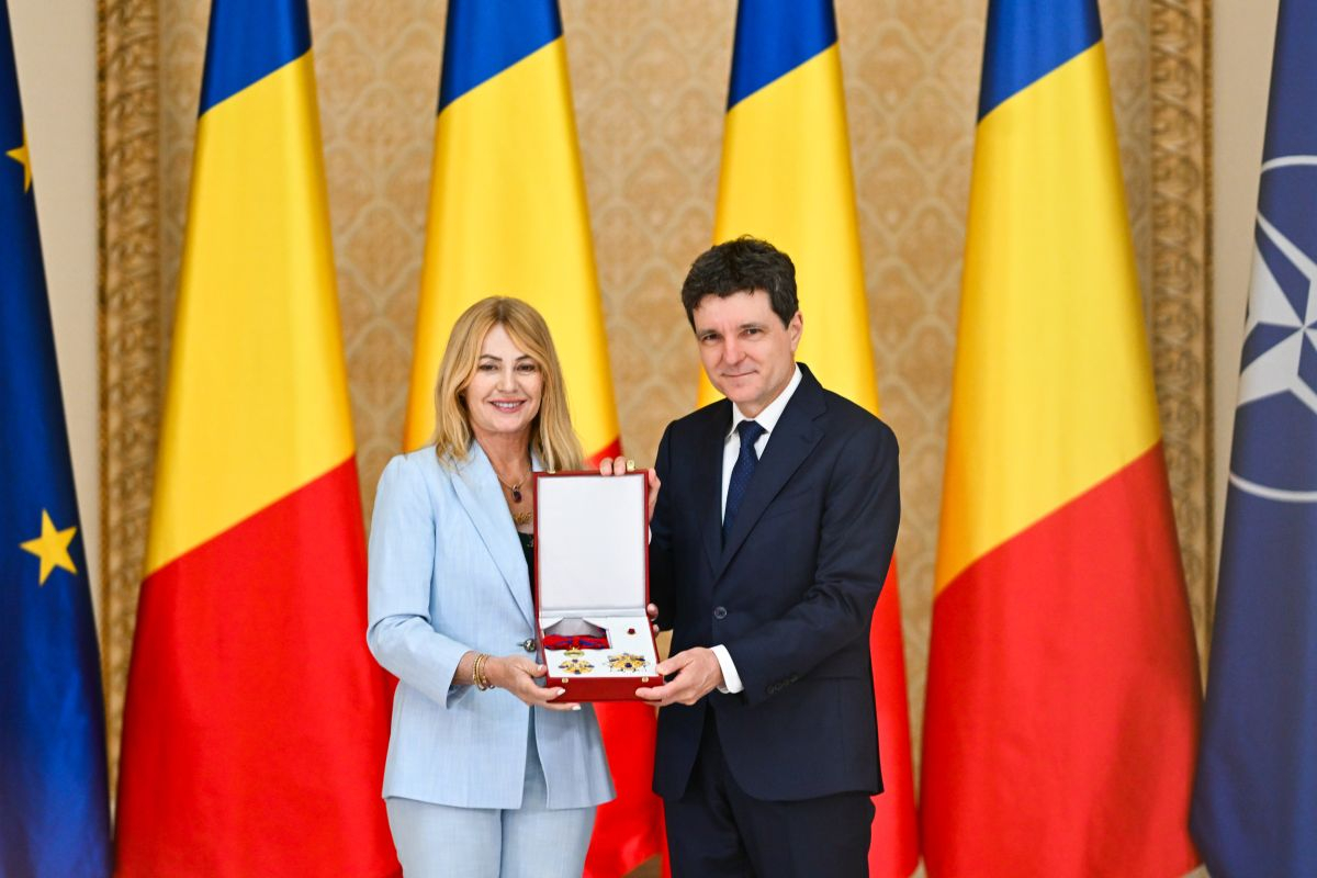 Nadia Comăneci, decorată la Cotroceni cu Ordinul „Steaua României”