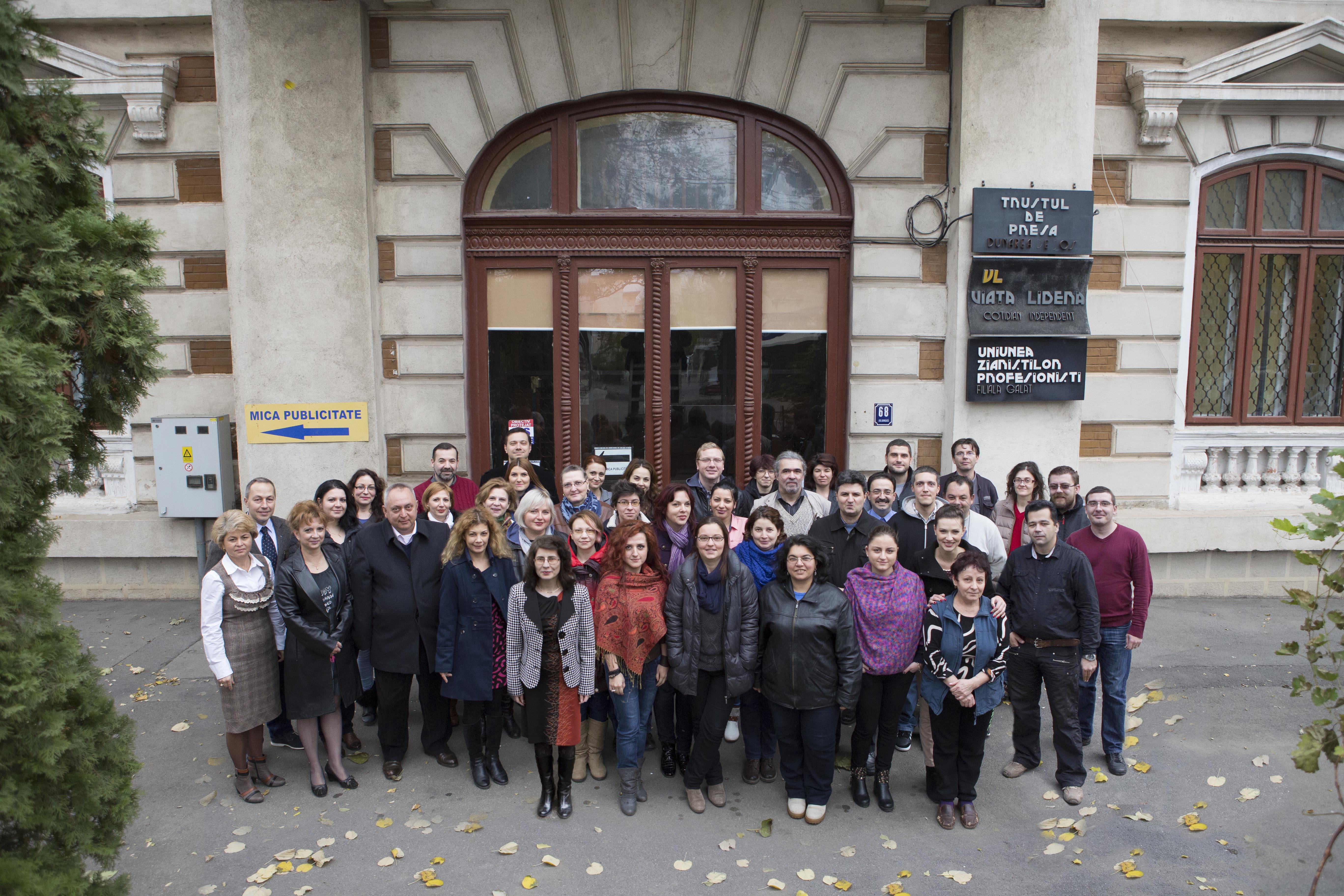 Ziariştii "Vieţii libere" li se destăinuie cititorilor