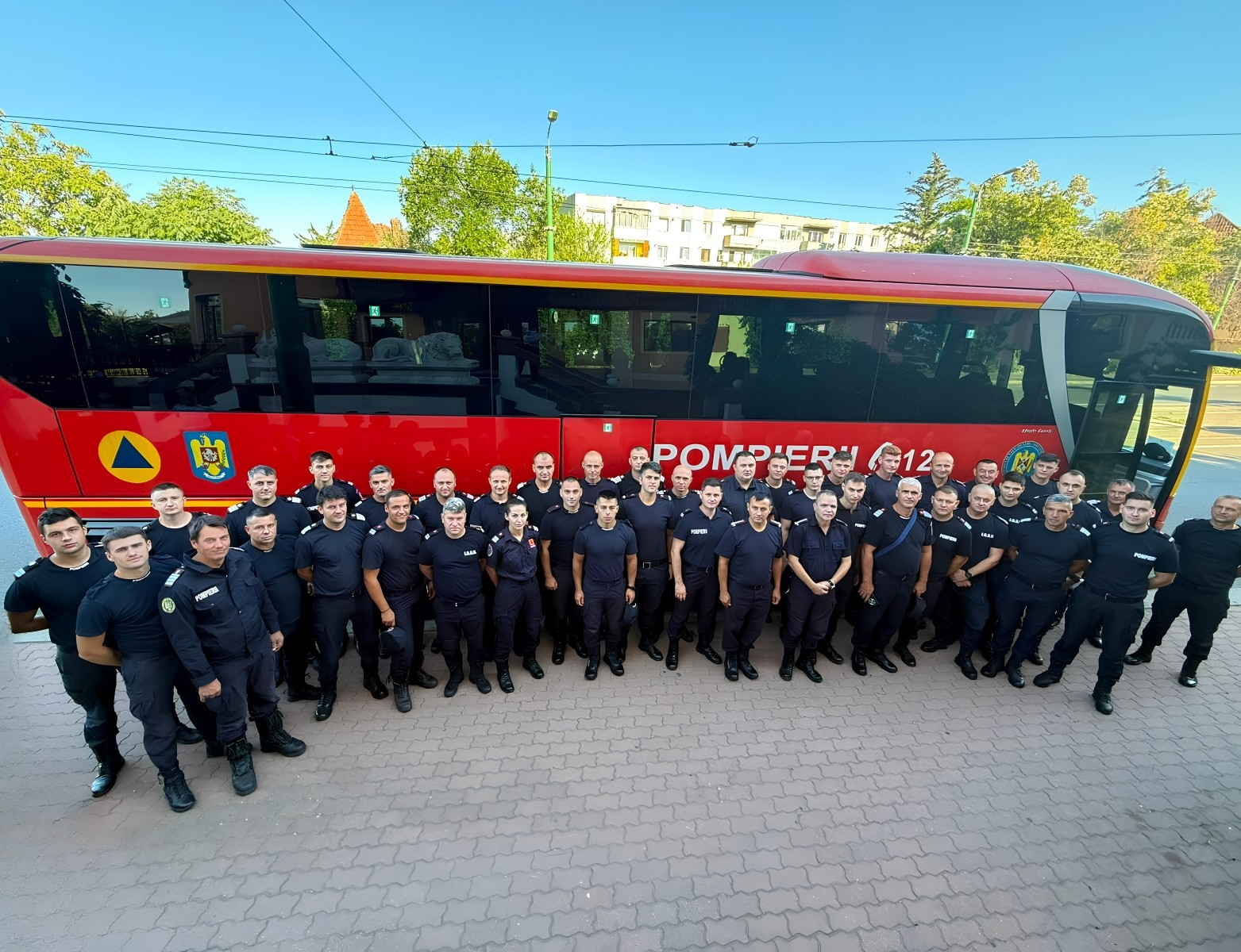 Un nou contingent de pompieri români, trimis în lupta împotriva incendiilor devastatoare din Franța
