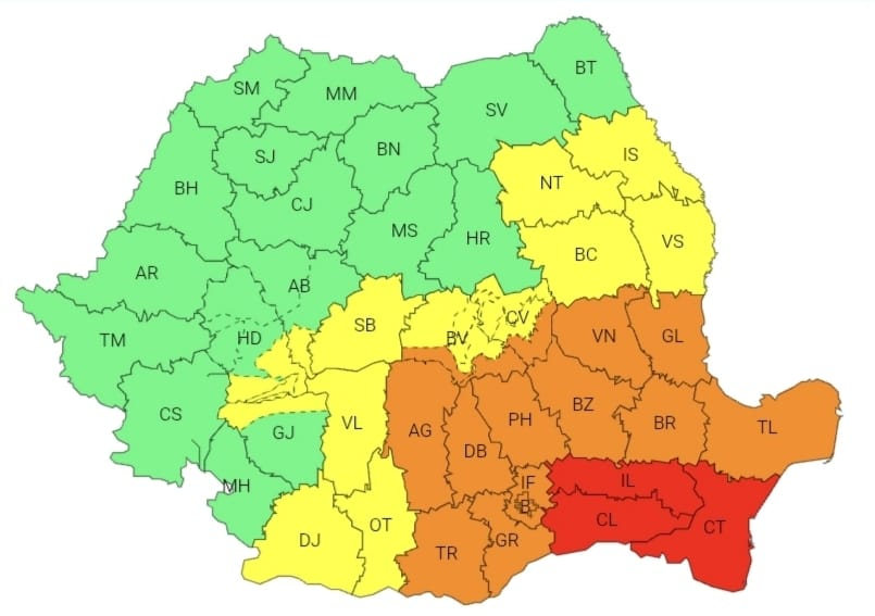 Școlile din Galați rămân deschise, în ciuda ploilor aduse de ciclonul „Barbara”