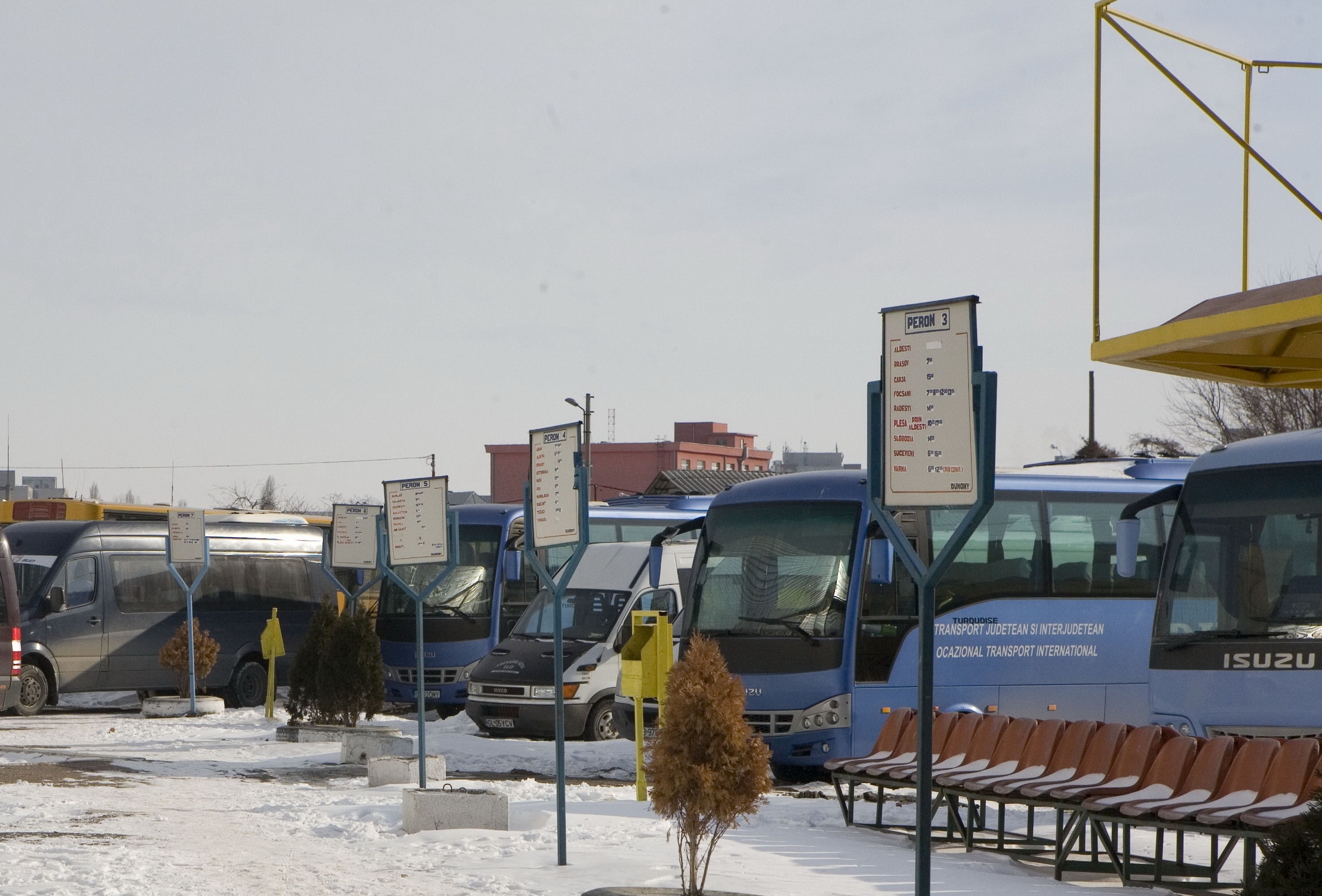 Transportatorii gălăţeni, „înzăpeziţi” financiar