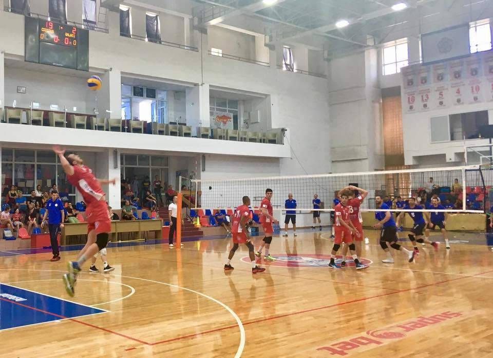 Astăzi, prezentarea lotului CSM Arcada