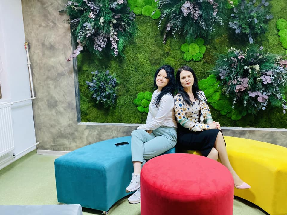 Design interior de lux, după ultimele tendinţe, la un liceu gălăţean (FOTO)