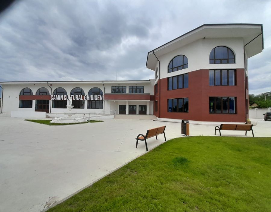 Așezământ cultural modern în comuna Ghidigeni, județul Galați
