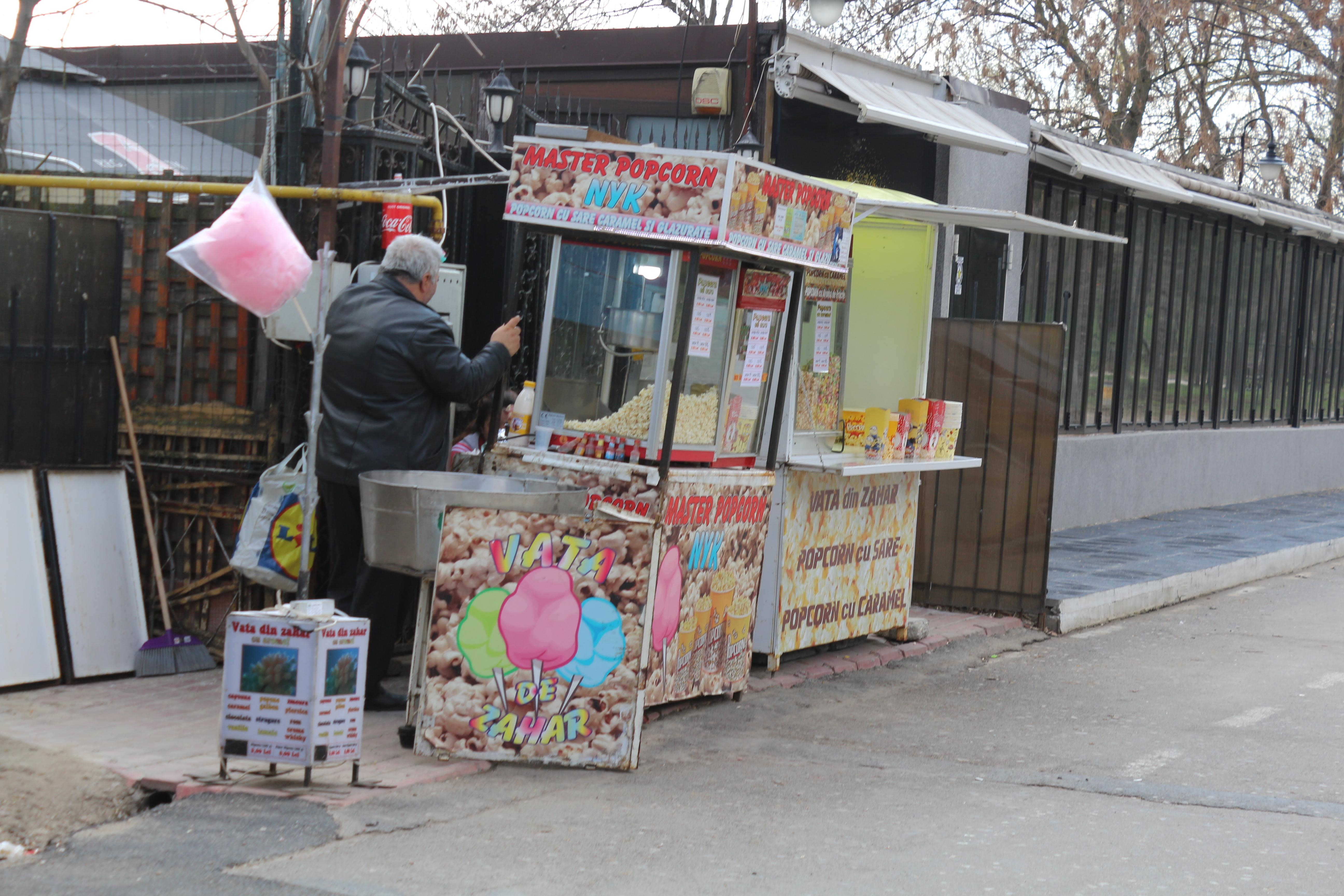 Parc de distracţie şi chioşcuri, pe Faleza Inferioară. Licitaţie pentru 18 amplasamente (FOTO)
