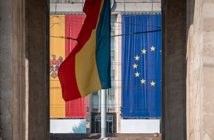 Moldovenii din Galaţi au spus „Da” la referendum