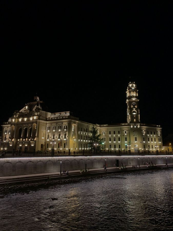 Ce obiective turistice merită vizitate în Oradea