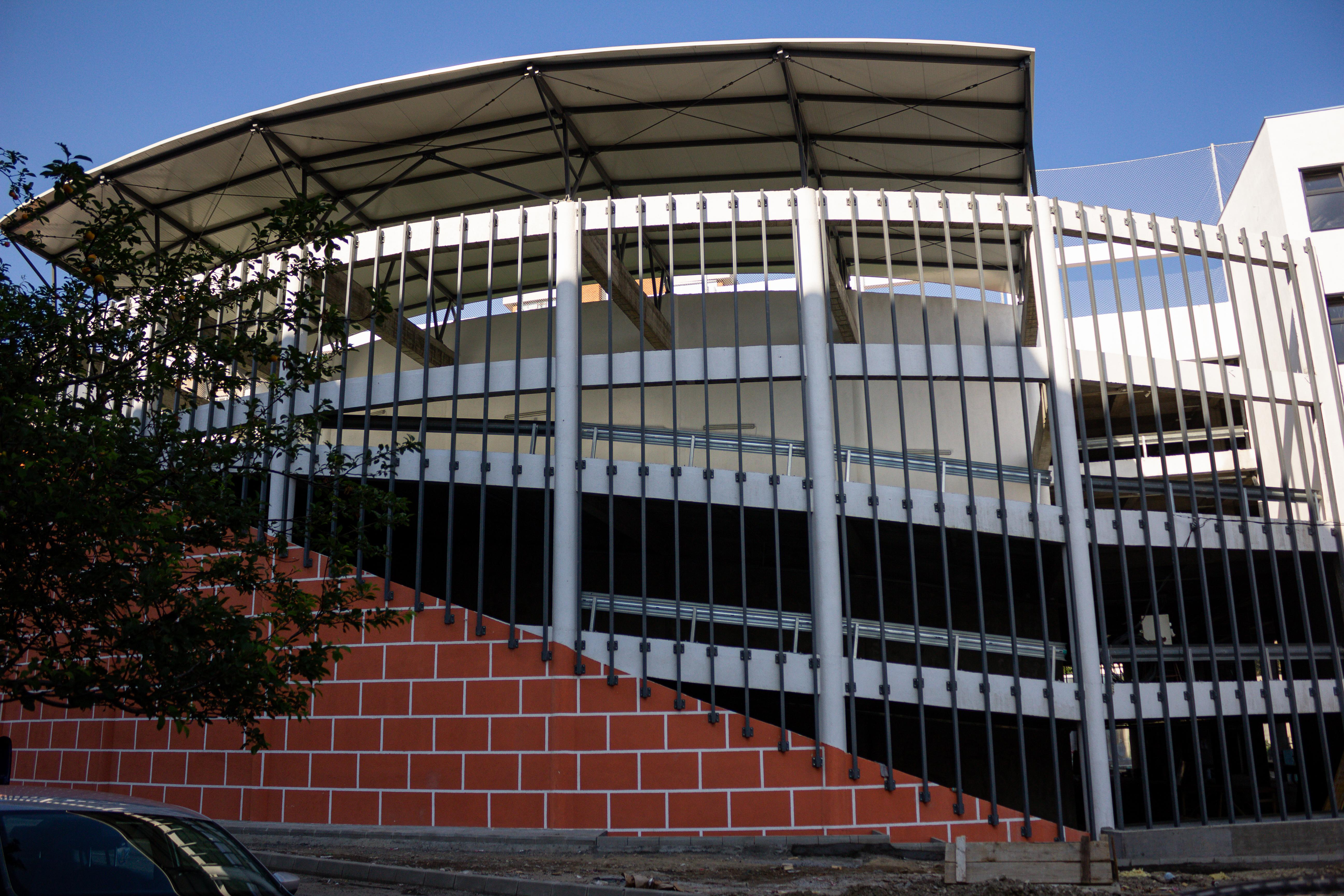 UPDATE. Bulibăşeală la atribuirea locurilor în parcarea multietajată