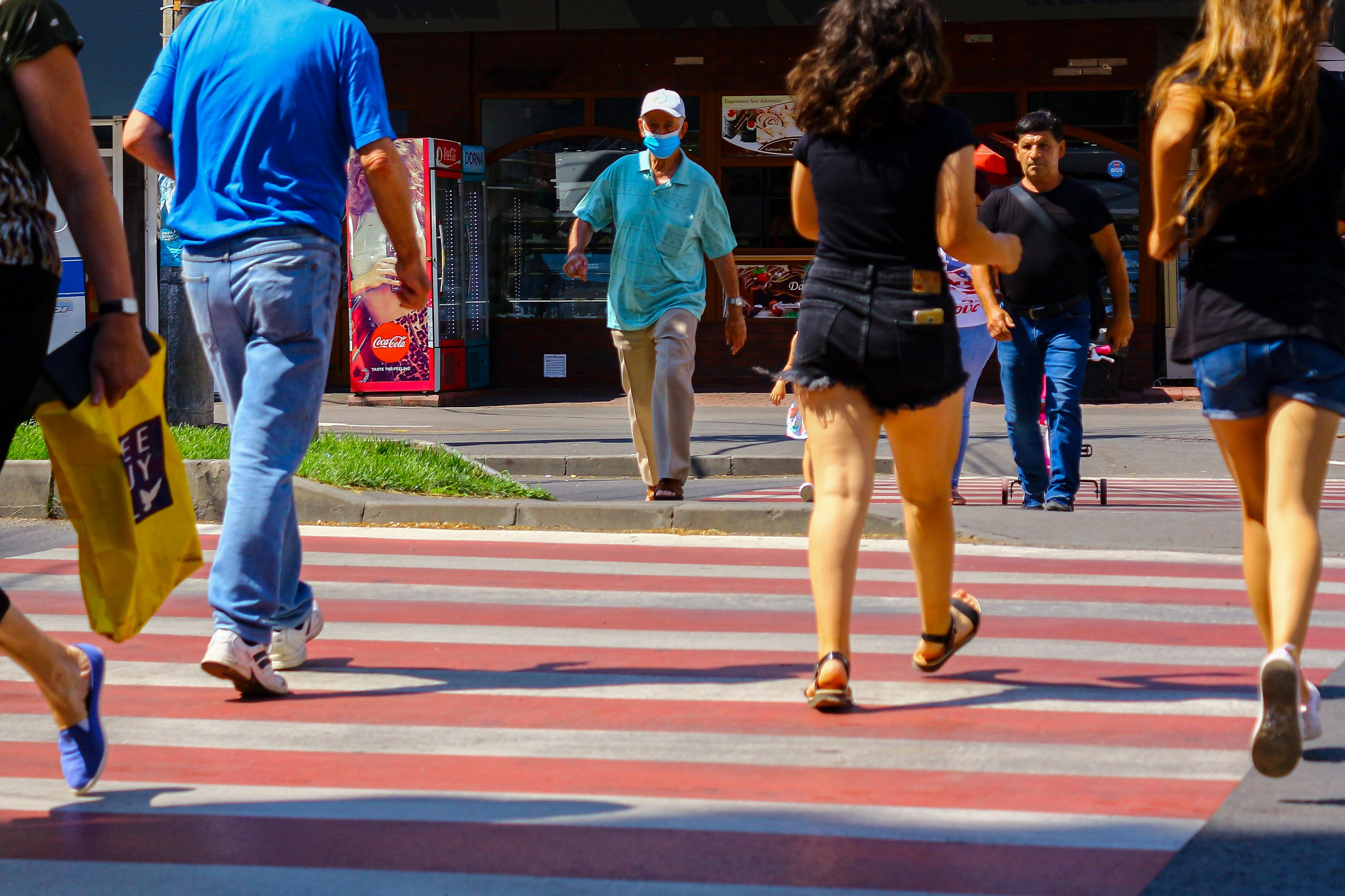 Absolvenţii fără job pot cere indemnizaţie de şomaj