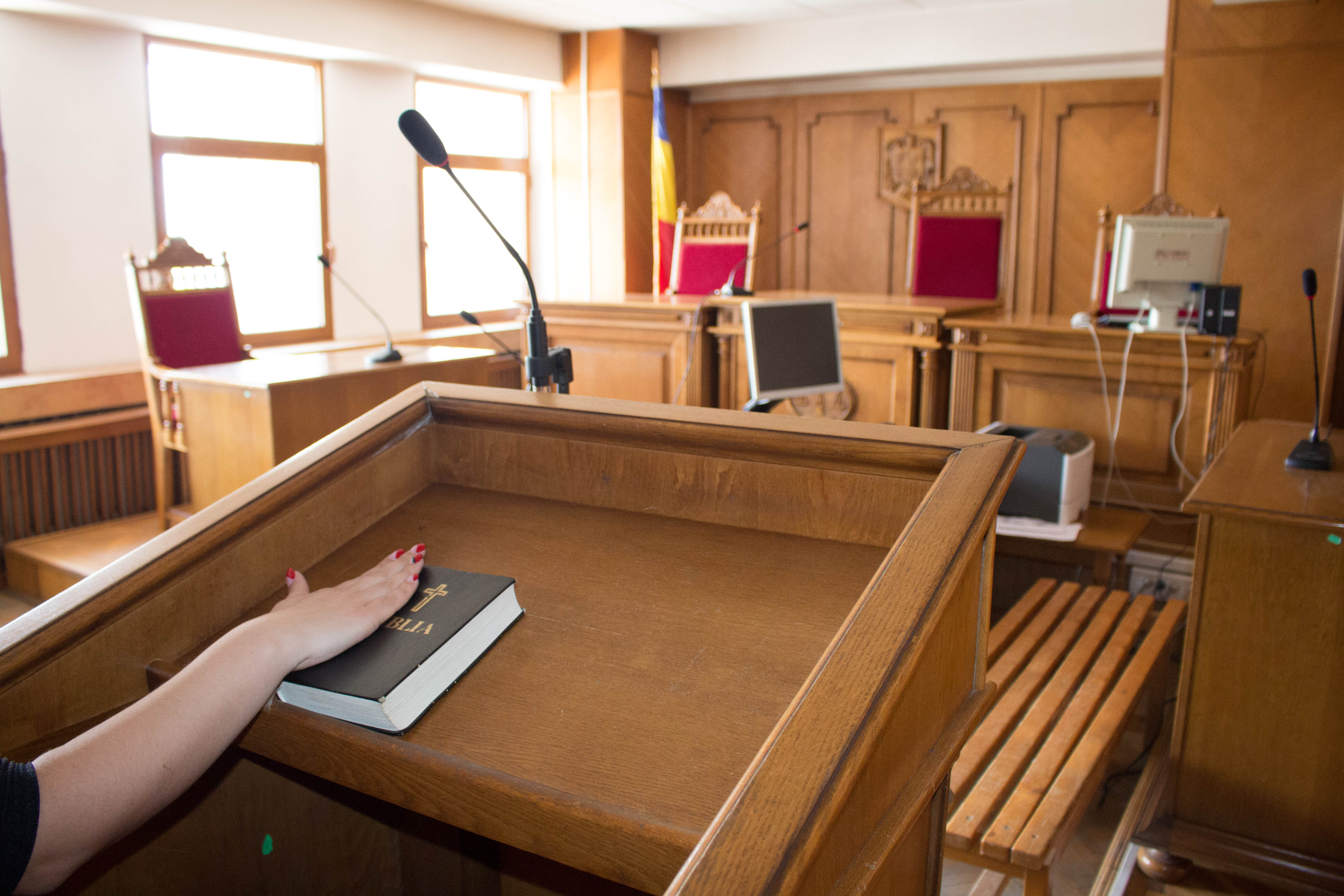 Când poate fi suspendat procesul civil