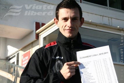 Oţelul îşi face poze cu clasamentul