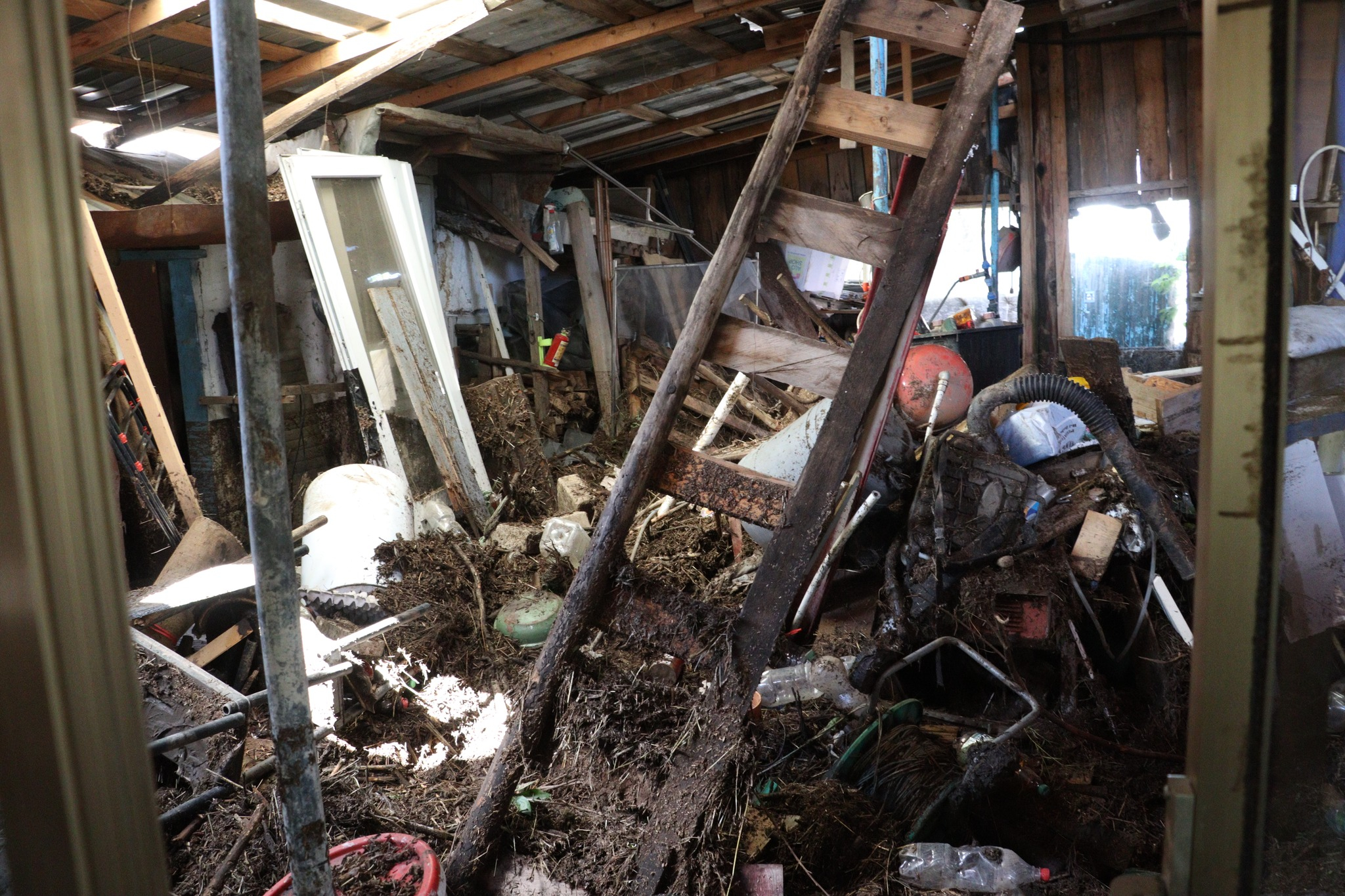 300 de dosare de daune avizate după inundații