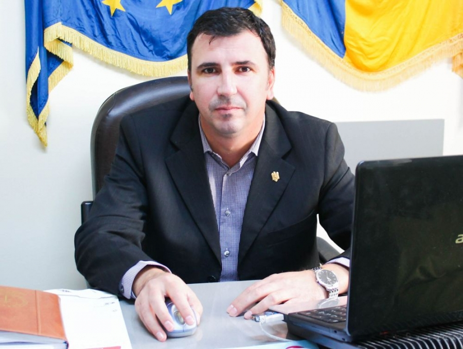 Chestorul Cornel Mototolea a fost schimbat din funcție. Unde pleacă și cine vine în loc