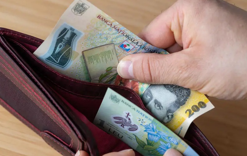 Piața valutar-monetară a devenit nervoasă după alegeri