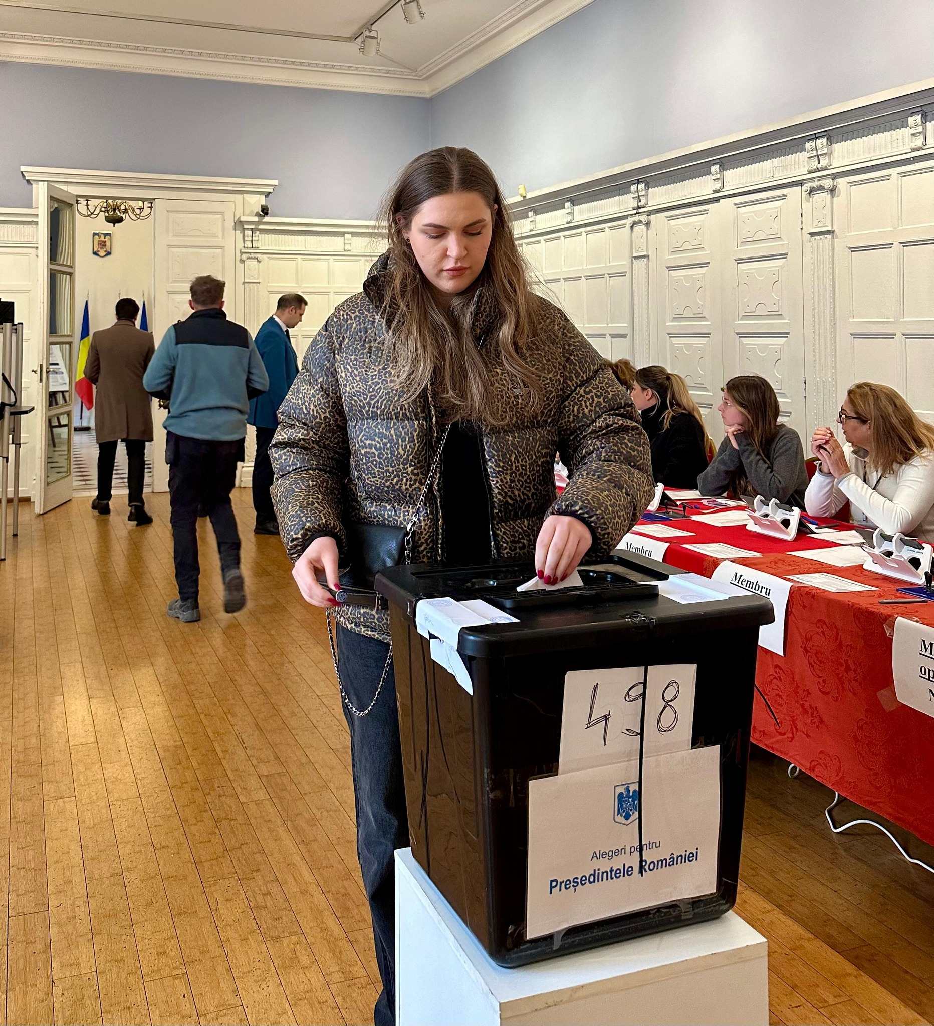 Diaspora: mai puţini votanţi decât acum cinci ani