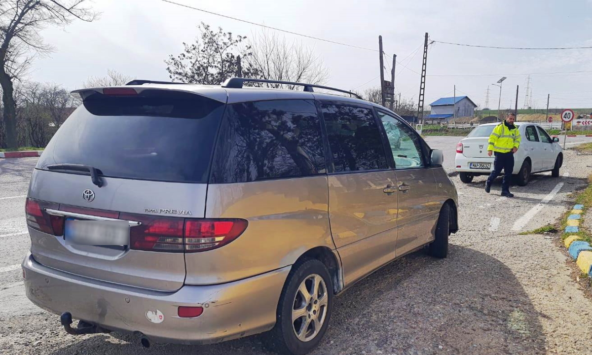 Prins la volan, deși avea permisul suspendat