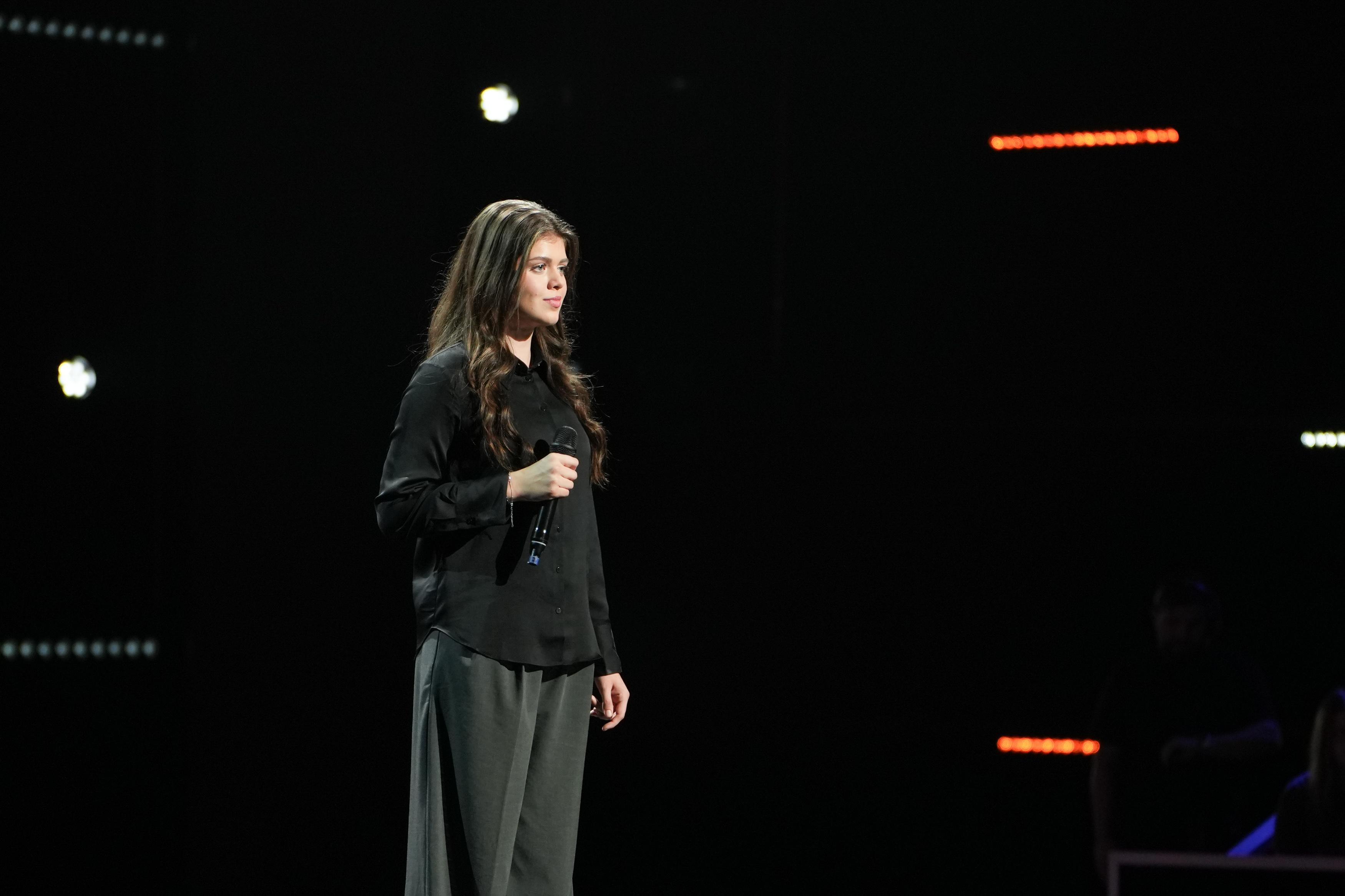 Gălăţeanca Maia Fluture, în finala „X Factor” de duminică seara