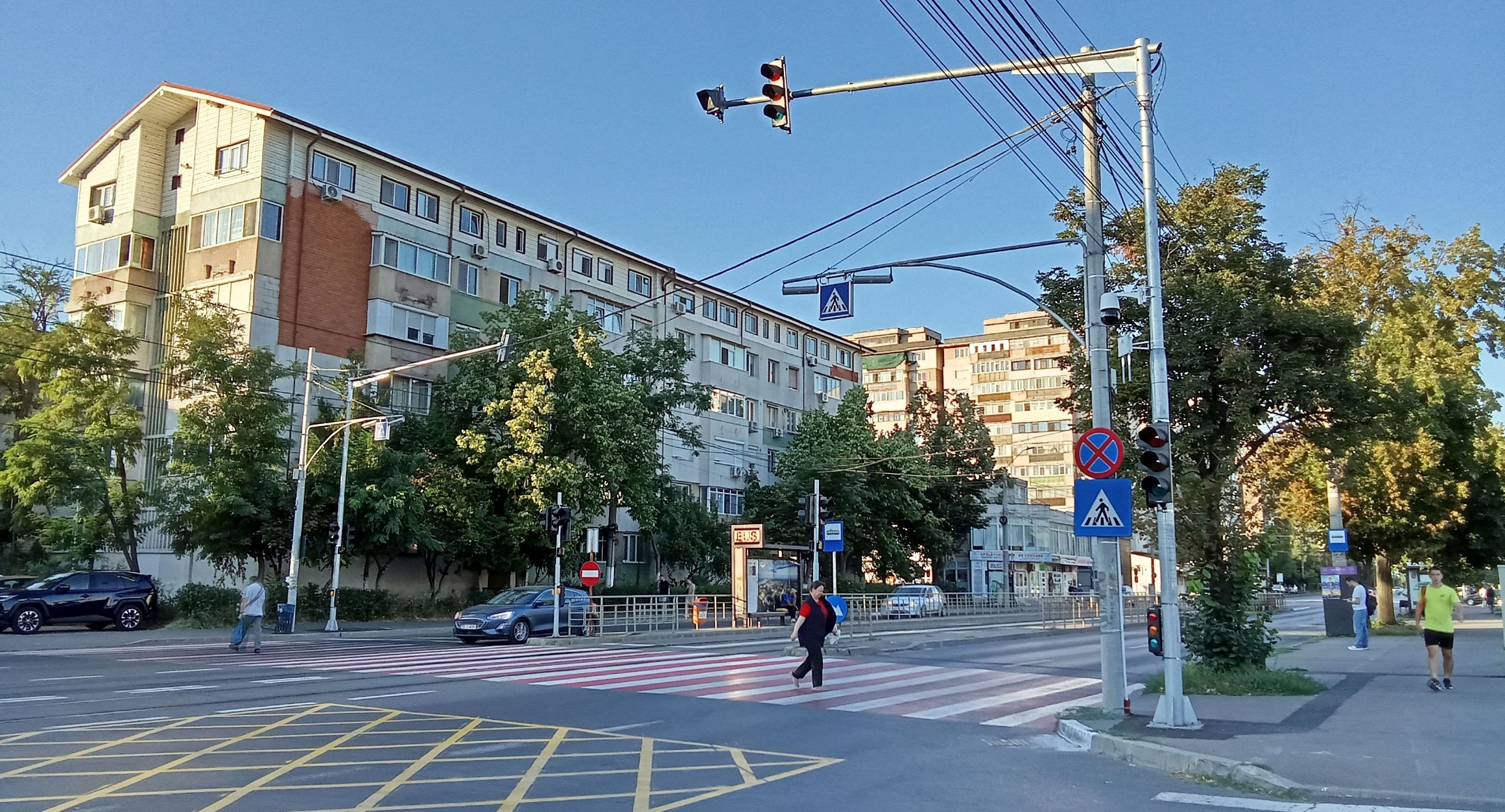 Când vor fi puse în funcţiune semafoarele de pe strada Oţelarilor