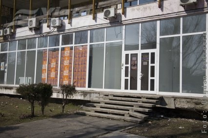 Complexul Siret şi politică fără complexe  