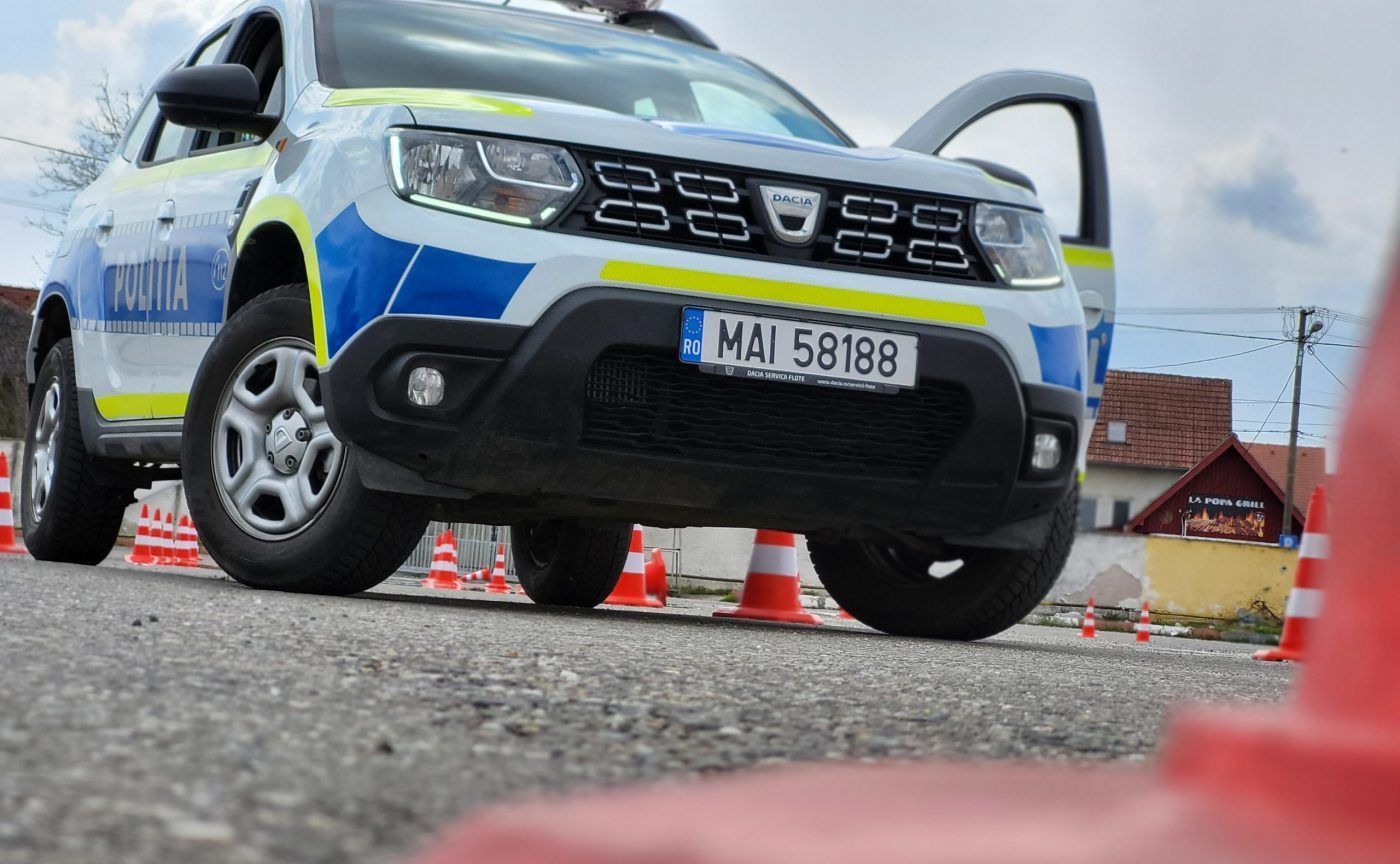 Polițiștii care instruiesc polițiști trebuie să fie mai duri