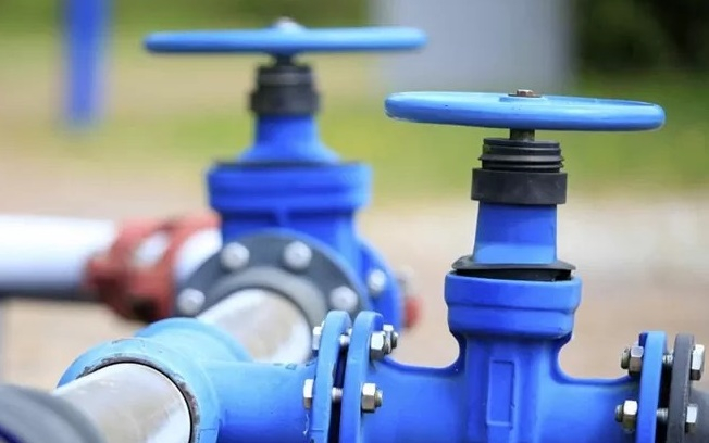 Conductă de apă reabilitată în Micro 19