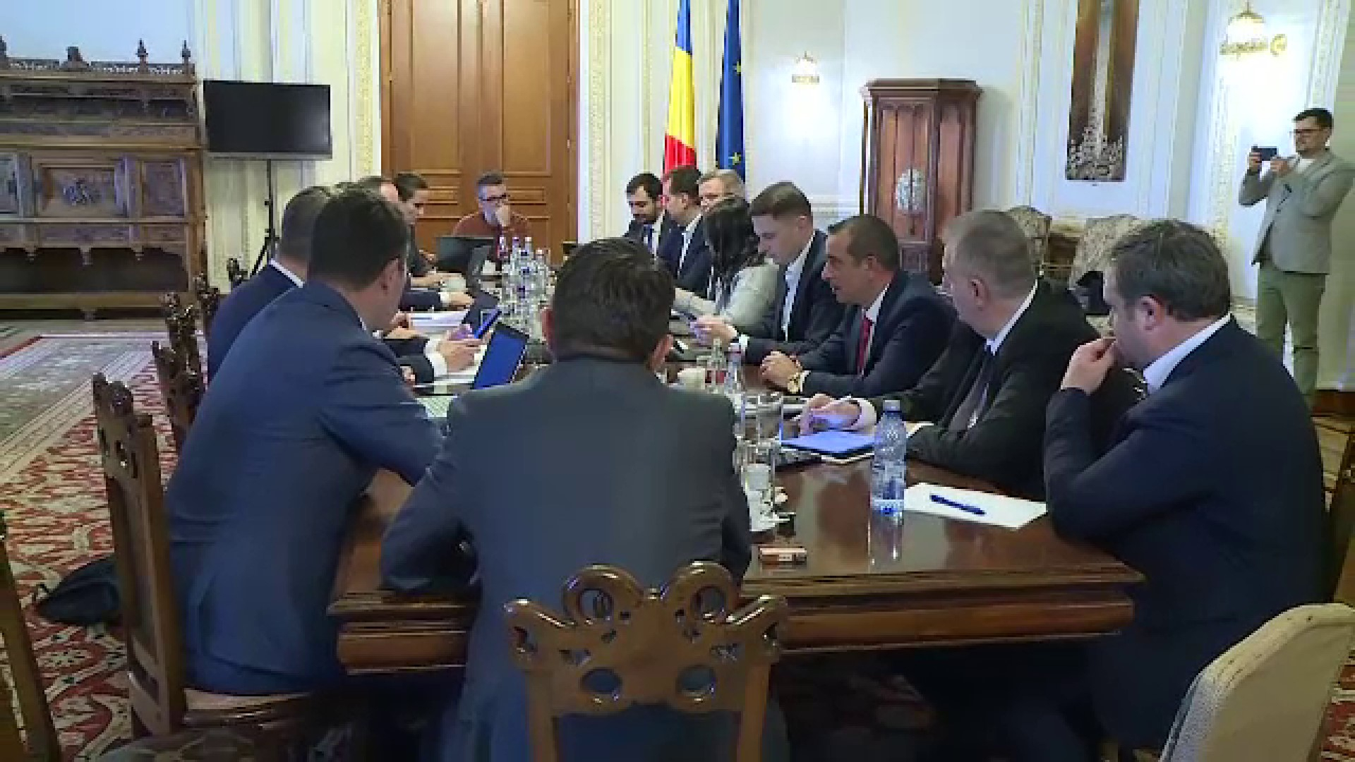 Coaliții de guvernare revăzute și adăugite