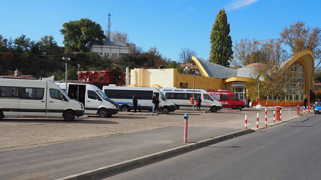 O autogară cum merită gălăţenii - METROPOLI, punctul de plecare al transportului civilizat