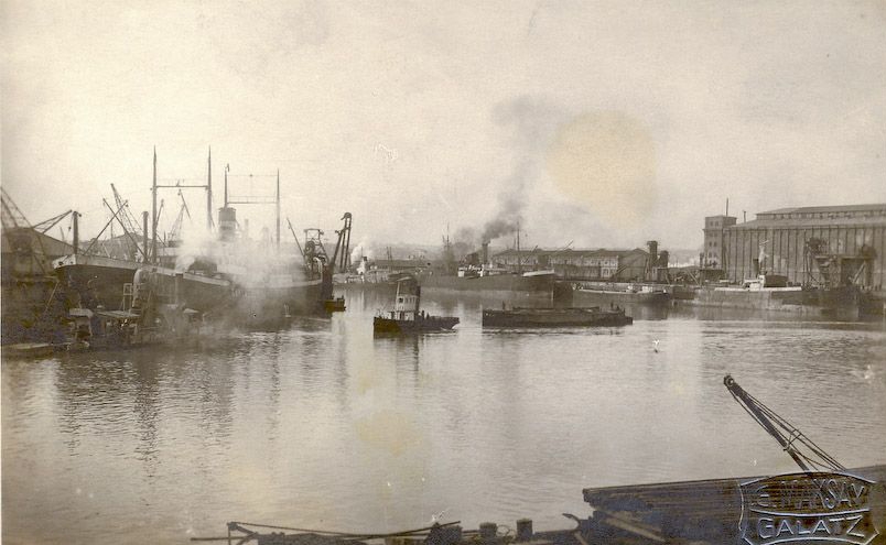 ZIUA MARINEI acum 77 de ani. Lovituri de tun şi jocuri peste DUNĂRE