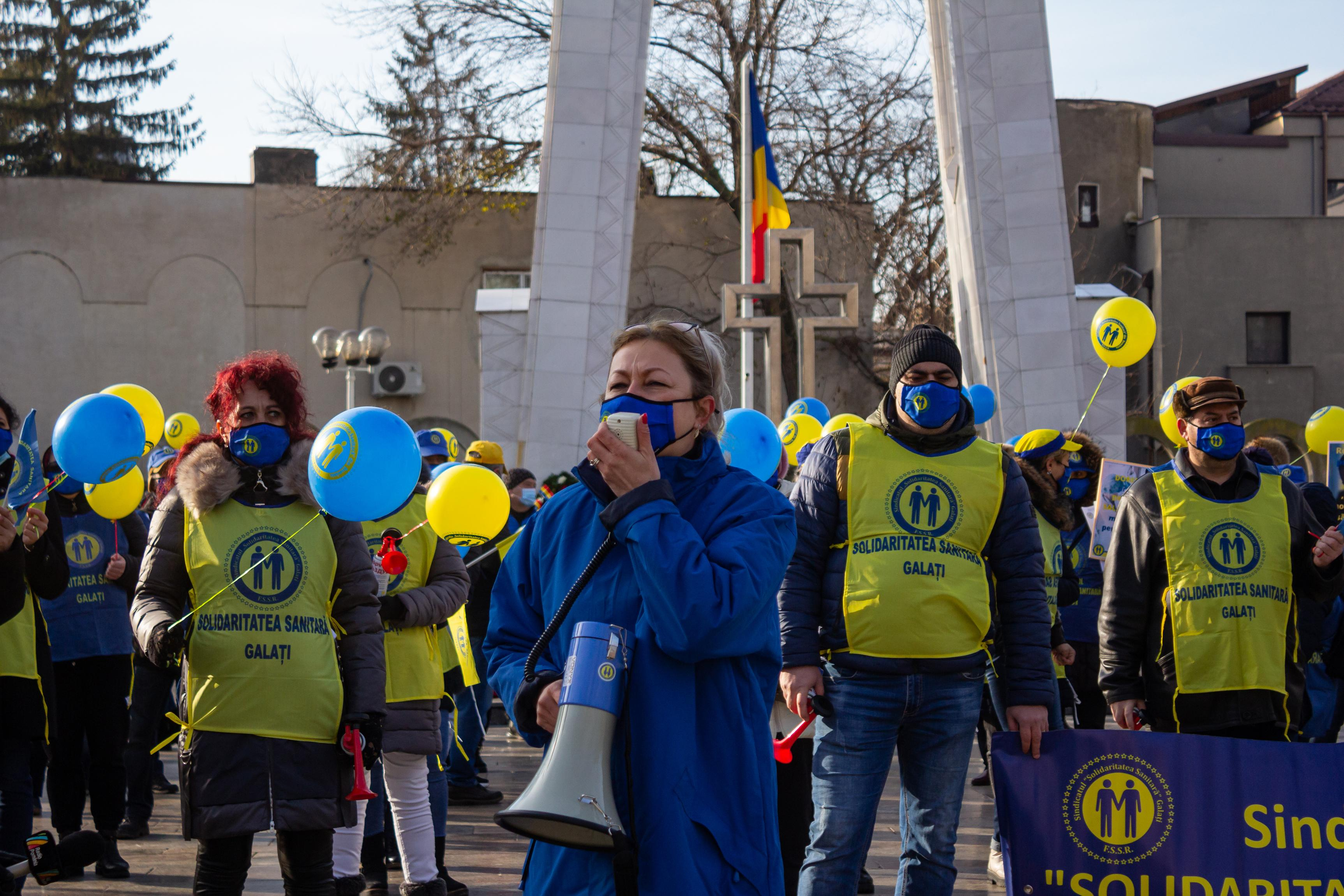 Cartel ALFA pichetează Prefectura