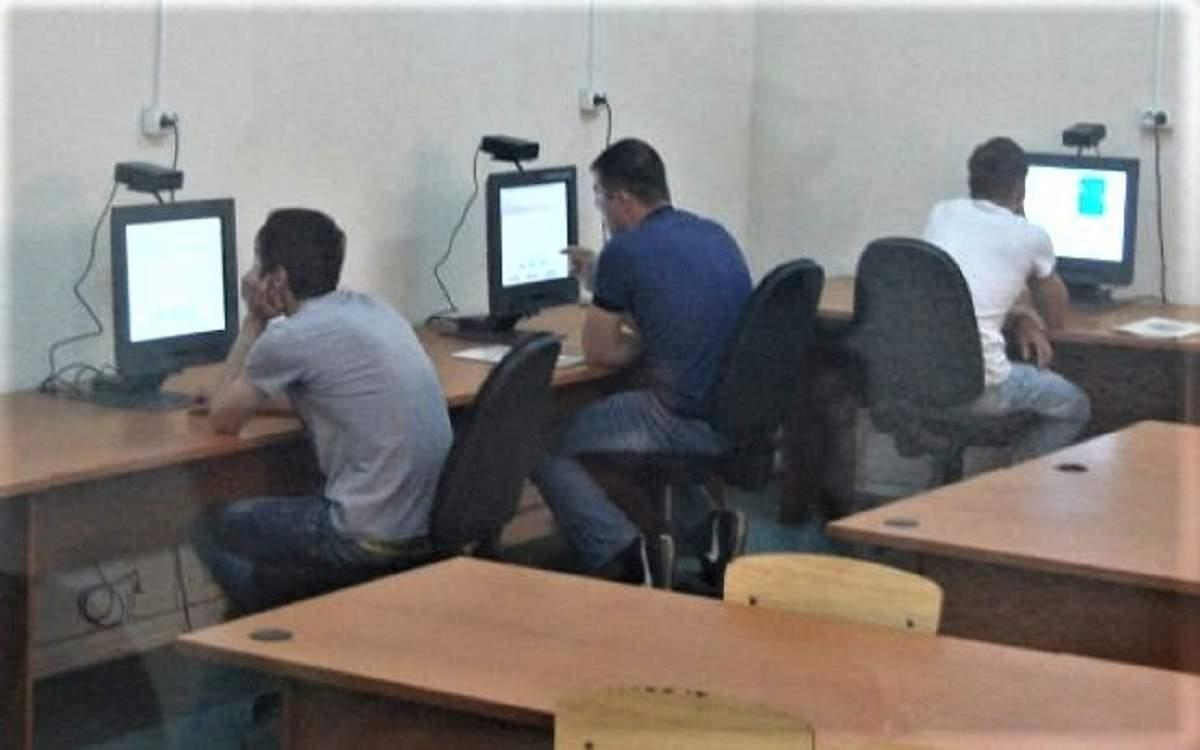 Testarea la legislaţie se dă miercuri