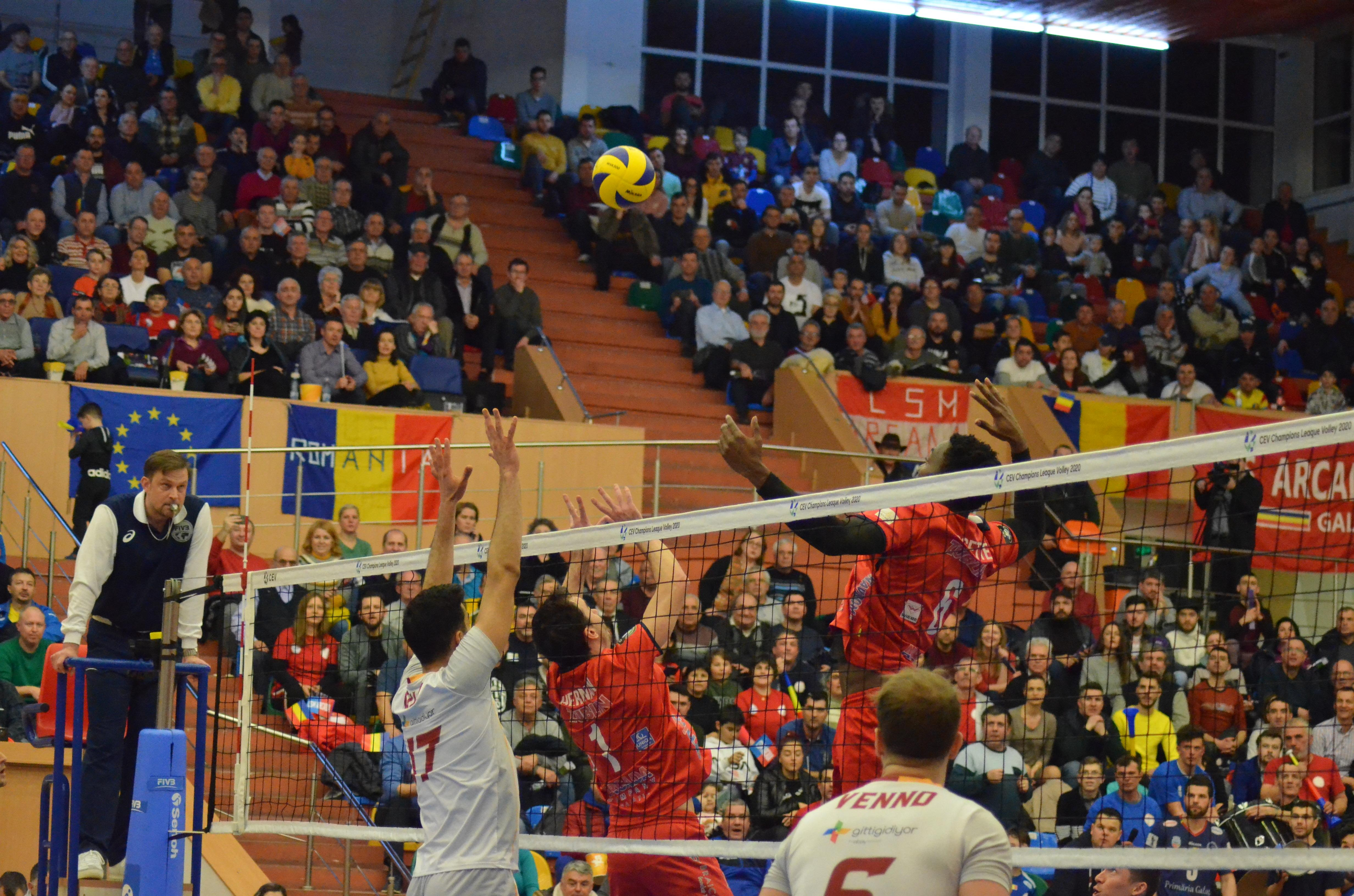 VOLEI | Un nou cuplaj pentru publicul gălățean