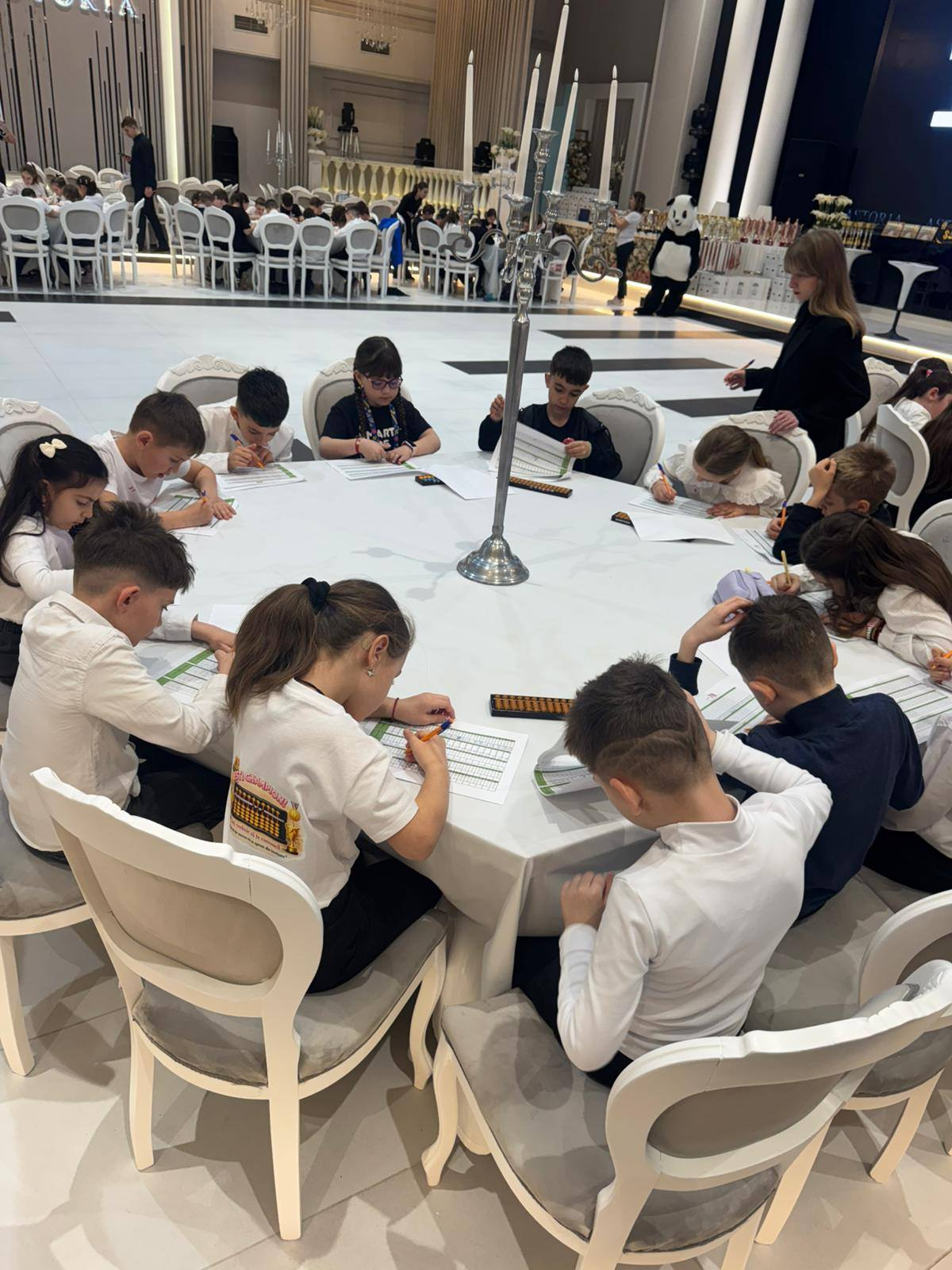 Matematica, fără secrete pentru mai mulți elevi din județul Galați