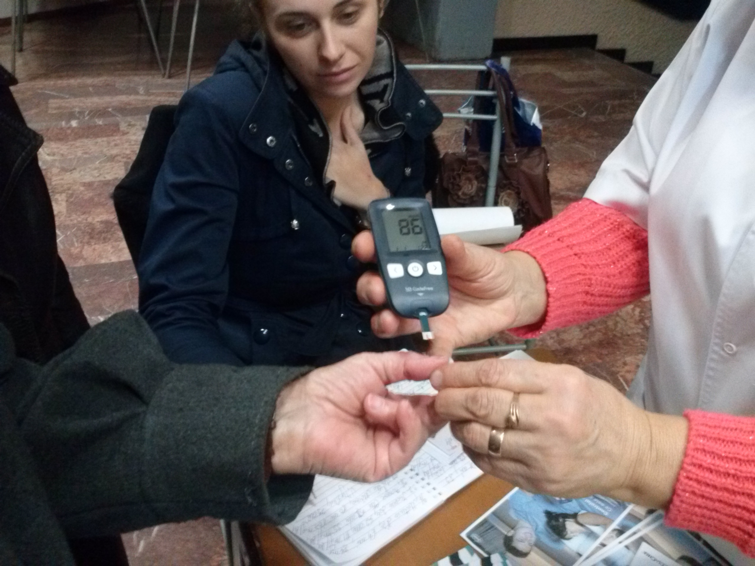 375 de gălăţeni şi-au TESTAT GRATUIT GLICEMIA, în această dimineaţă