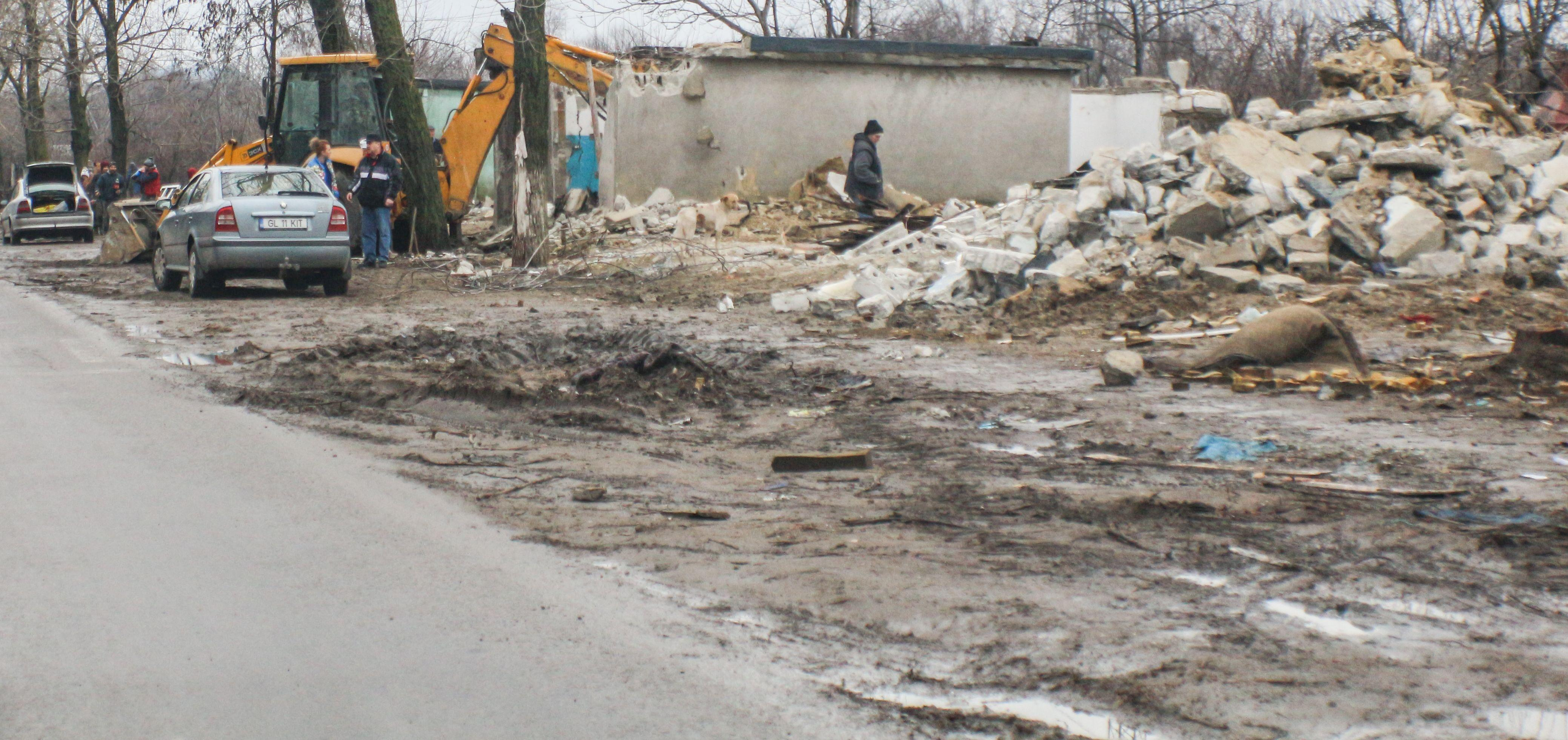 Unde se pregătește demolarea garajelor