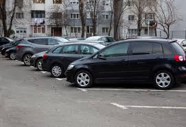 Mai mult de jumătate dintre cererile de parcare, respinse