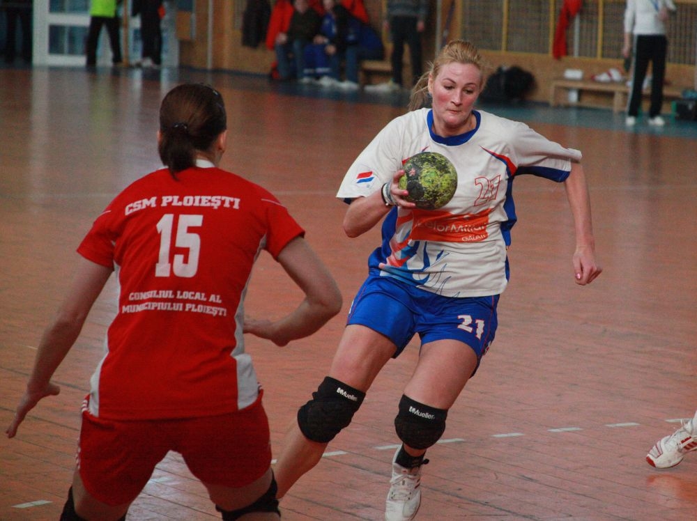 Astăzi, de la ora 17.00: Două gălăţence luptă împotriva Danubiusului