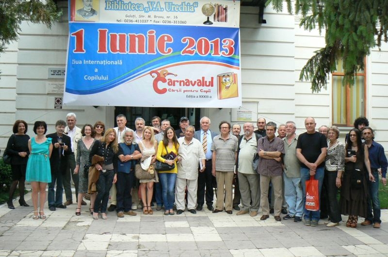 Dublă lansare de carte în Festivalul "Antares": „Prin văile Golgotei” şi „Octombrie reloaded”