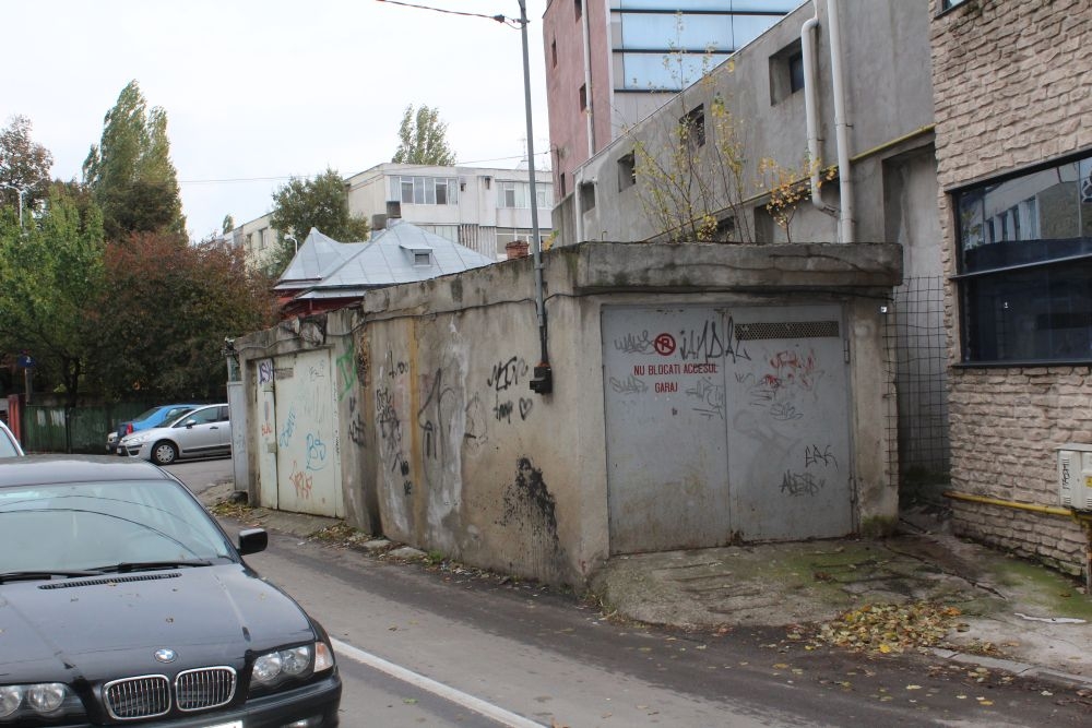 Cine are GARAJ nu va putea închiria loc de parcare | Regulament în dezbatere publică