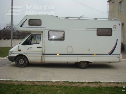 Turci sub saltea, prinşi la frontieră (VIDEO)