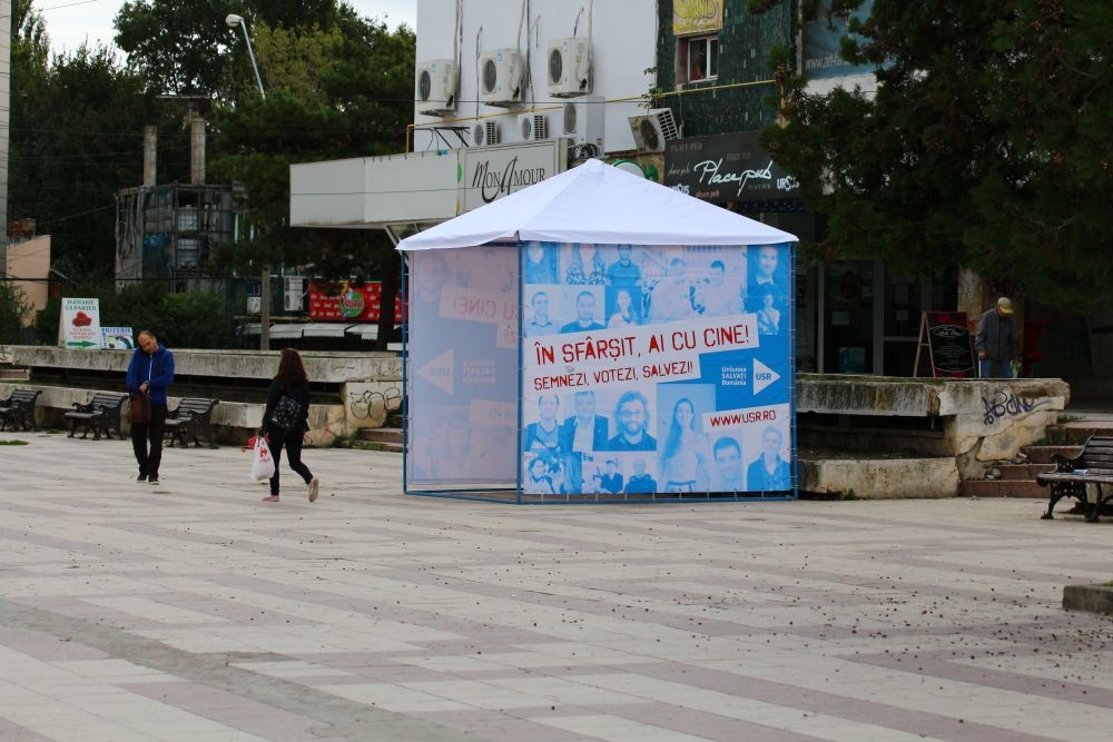 Cine-şi face RECLAMĂ PREELECTORALĂ | Avize de la Primărie pentru bannere şi corturi