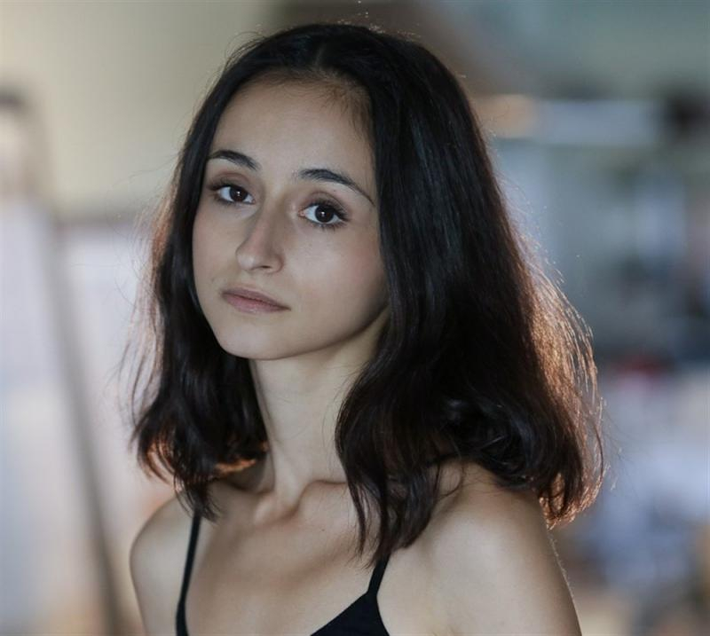 „Am fost violată de Gérard Depardieu”