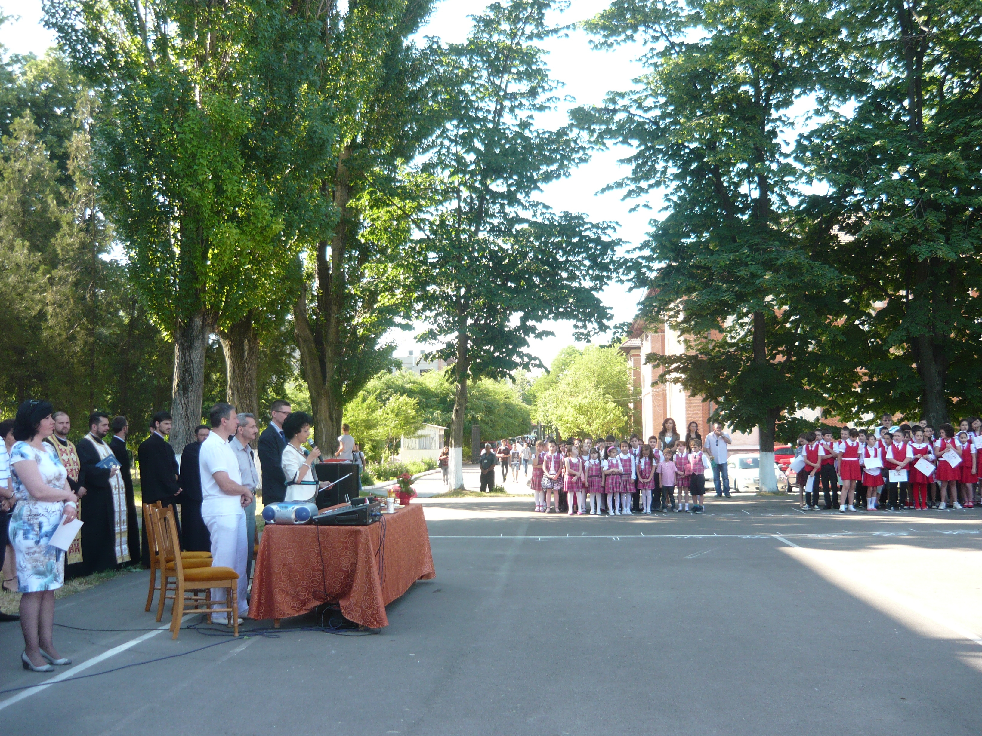 A 136–a generaţie. "Zilele Şcolii" la Colegiul Naţional „Costache Negri” Galaţi   