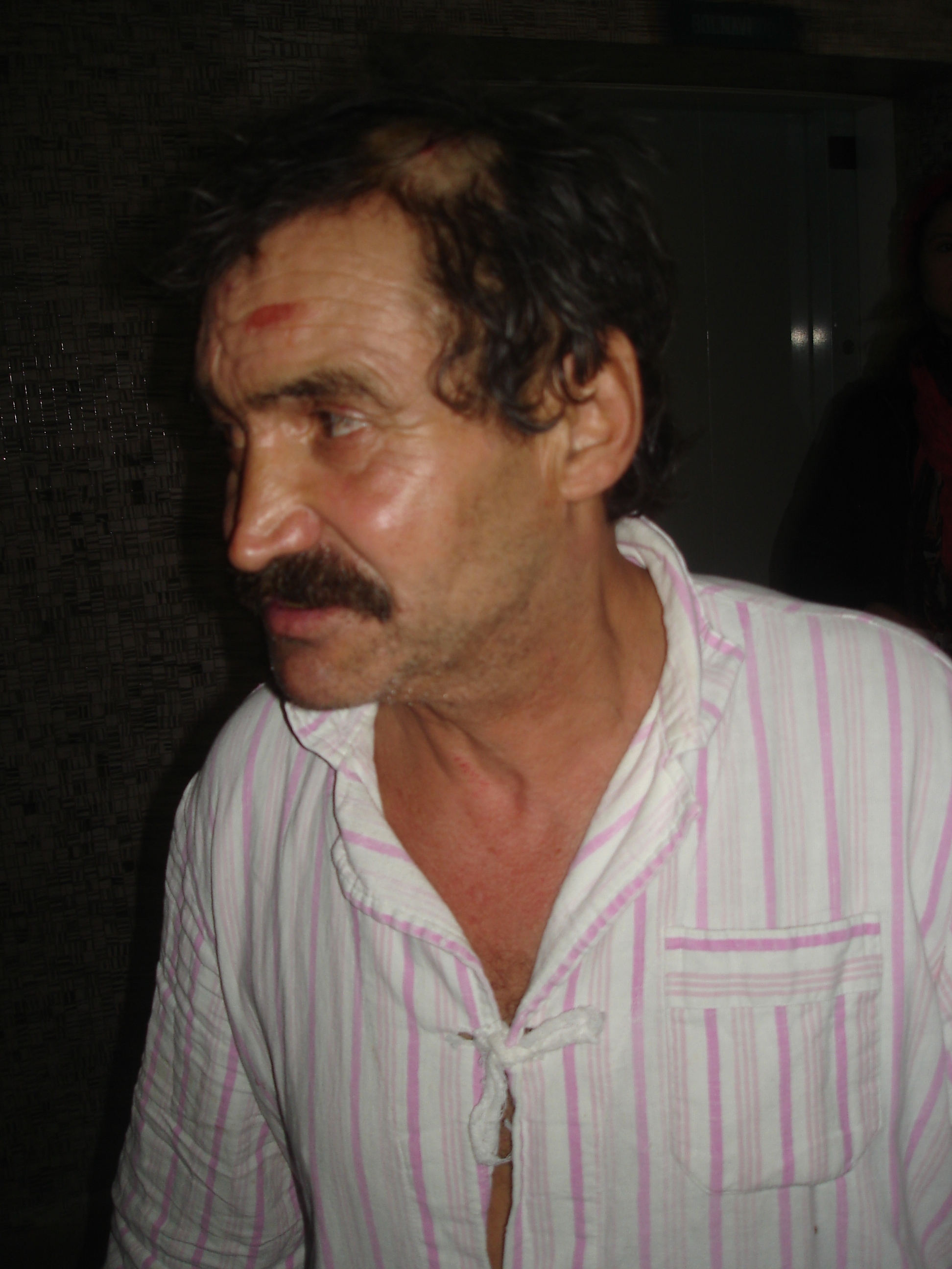 Dacă dragoste nu e, nimic nu e - Au băut şi s-au bătut