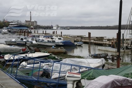 Port de ambarcaţiuni în timp-record, la Galaţi  
