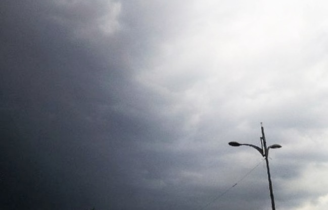 Vreme rece şi cer înnorat